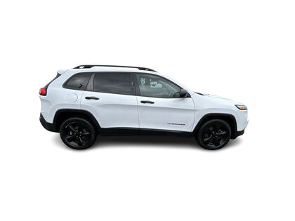used 2018 Jeep Cherokee car, priced at $17,499