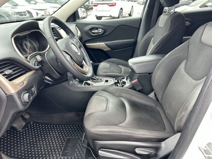 used 2018 Jeep Cherokee car, priced at $17,499