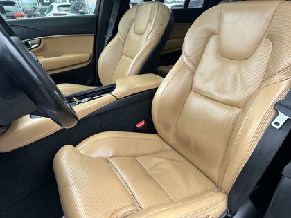 used 2020 Volvo XC90 car, priced at $23,995