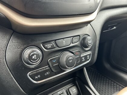used 2018 Jeep Cherokee car, priced at $17,499