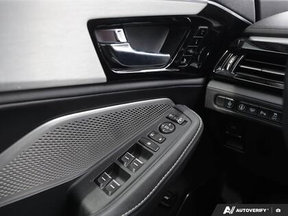 used 2024 Acura MDX car, priced at $47,984