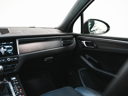 used 2020 Porsche Macan car, priced at $55,900