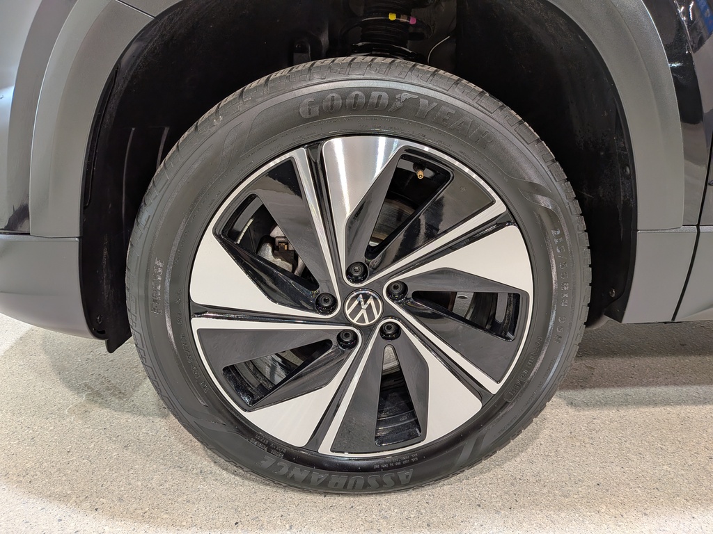 Volkswagen Taos 2024