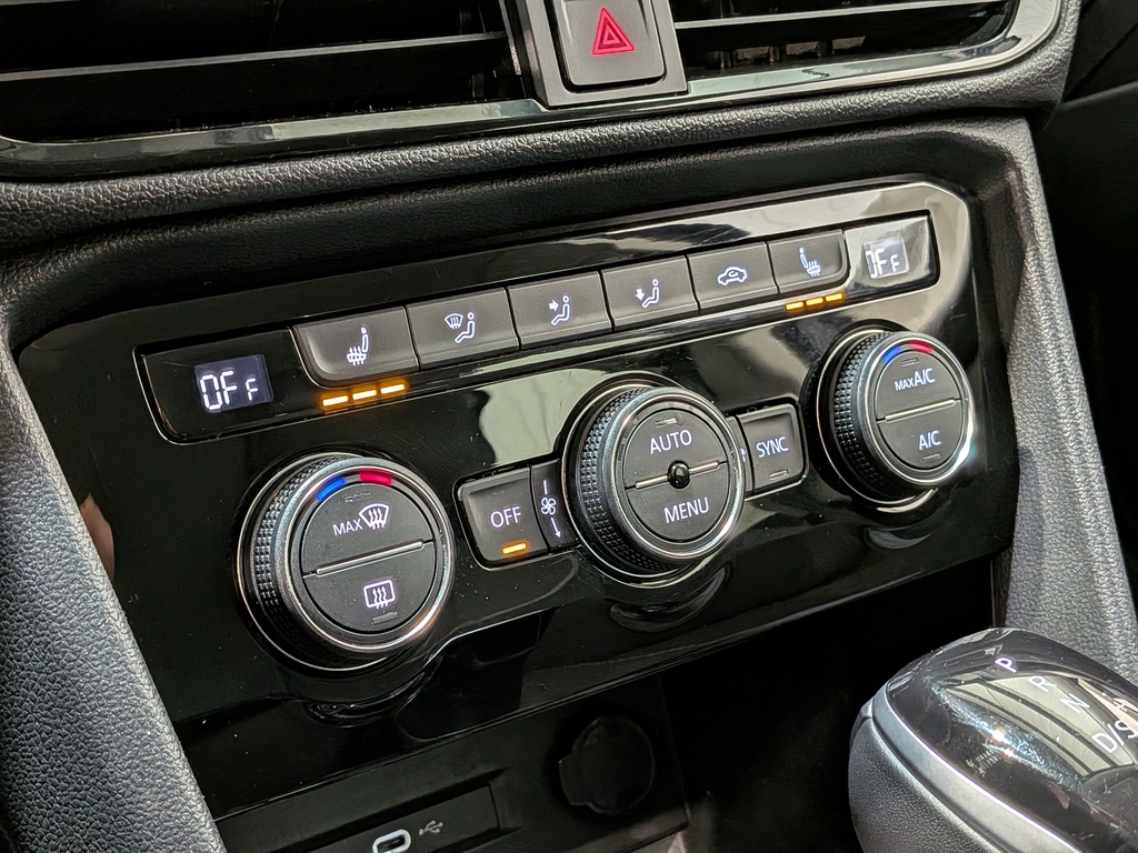 Volkswagen Taos 2024