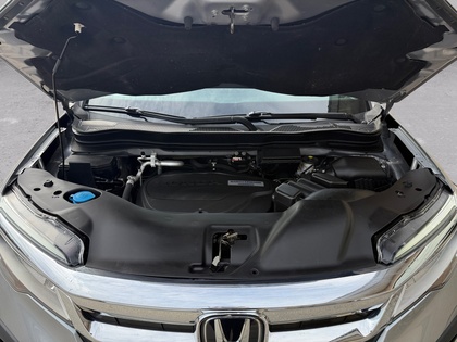 used 2020 Honda Pilot car, priced at $38,845