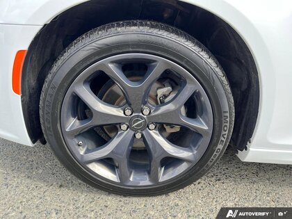 used 2022 Chrysler 300 car, priced at $21,941