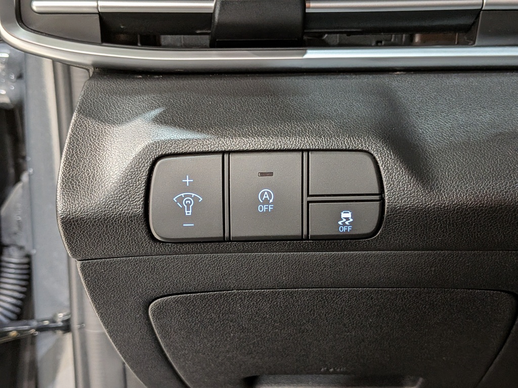 Hyundai Elantra 2025