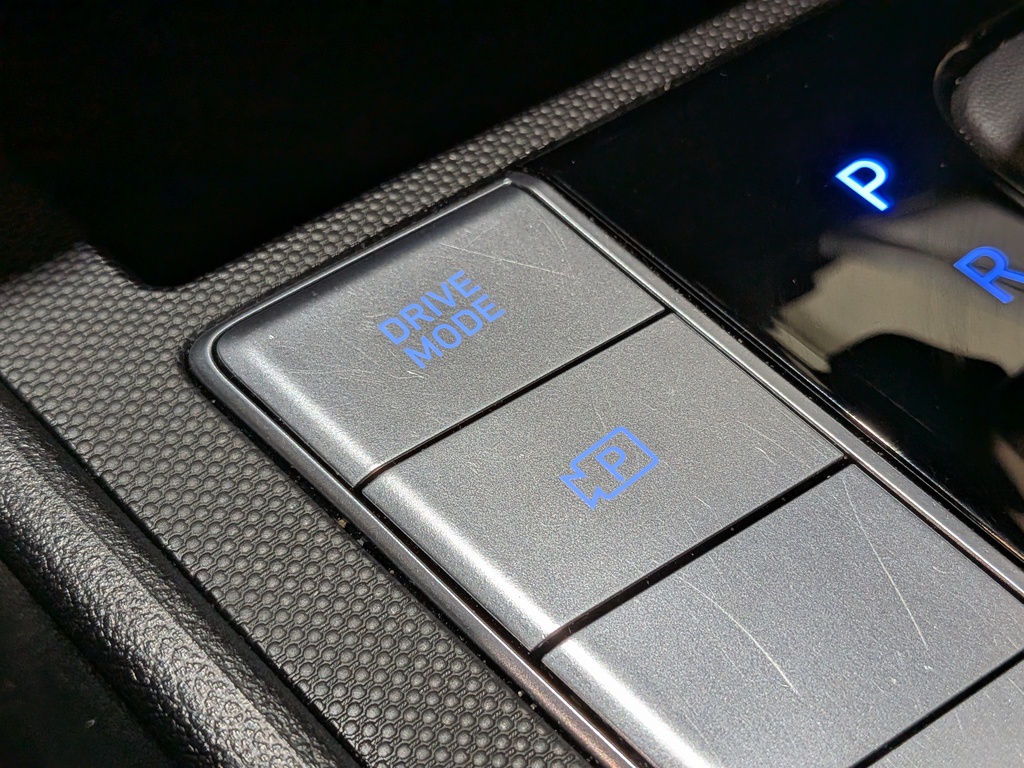 Hyundai Elantra 2025