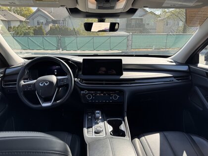 used 2025 INFINITI QX60 car, priced at $46,885