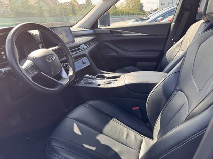 used 2025 INFINITI QX60 car, priced at $46,885