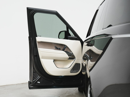 used 2023 Land Rover Range Rover car, priced at $139,900