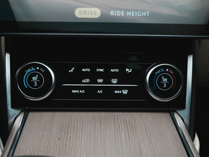 used 2023 Land Rover Range Rover car, priced at $139,900