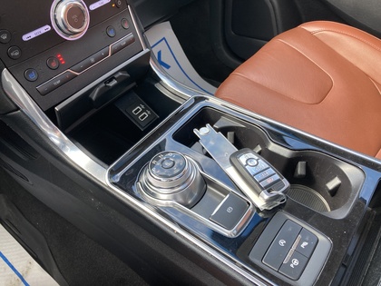 used 2019 Ford Edge car, priced at $19,900