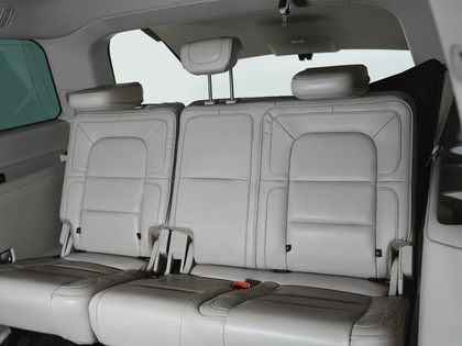 used 2019 Lincoln Navigator car, priced at $51,900