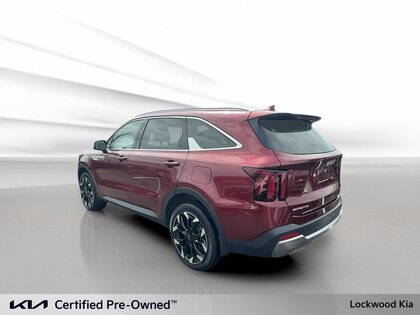 used 2025 Kia Sorento car, priced at $40,999