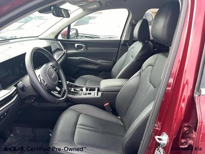 used 2025 Kia Sorento car, priced at $40,999
