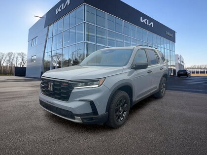 used 2025 Honda Pilot car, priced at $60,444