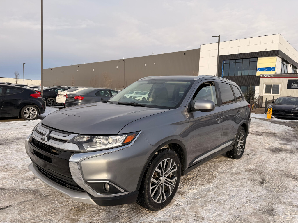2016 Mitsubishi Outlander ES AWD Touring Edition : One Owner