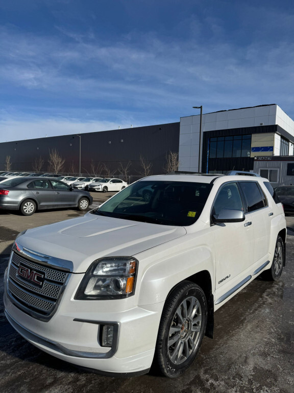 2016 GMC Terrain Denali AWD V6 : Very Well Serviced