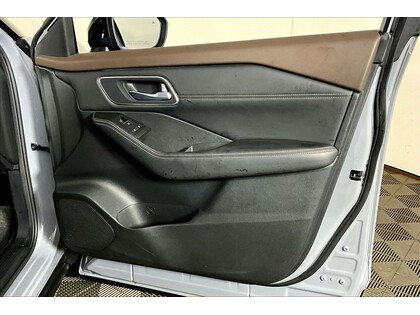 used 2021 Nissan Rogue car, priced at $26,998