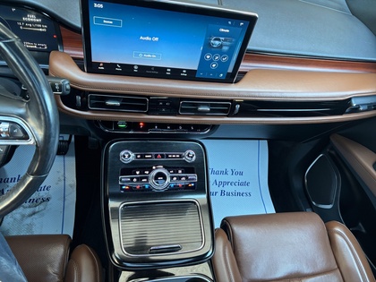 used 2021 Lincoln Nautilus car, priced at $34,260