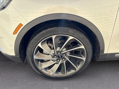 used 2021 Lincoln Nautilus car, priced at $34,260