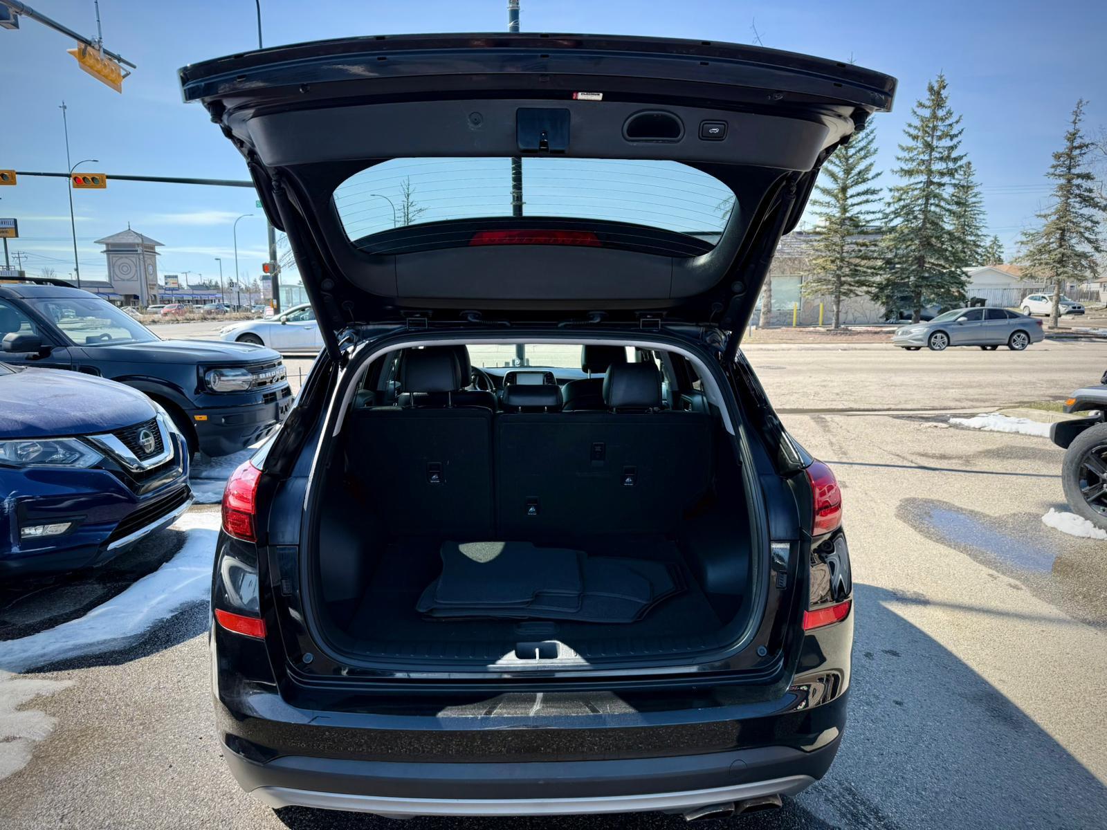 2021 Hyundai Tucson — view 7