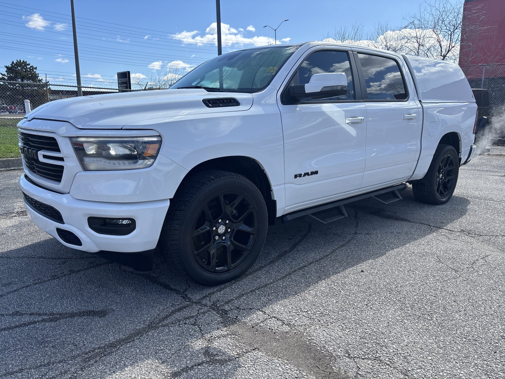 2023 RAM 1500 Sport 4x4 Crew Cab 5'7" Box Truck
