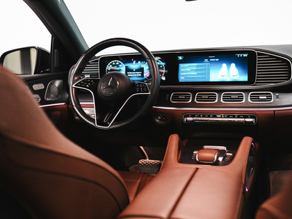 used 2024 Mercedes-Benz GLE car, priced at $89,900