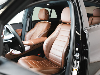 used 2024 Mercedes-Benz GLE car, priced at $89,900