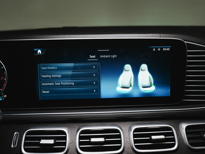 used 2024 Mercedes-Benz GLE car, priced at $89,900