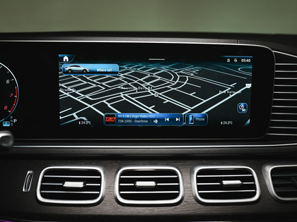 used 2024 Mercedes-Benz GLE car, priced at $89,900