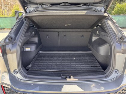 used 2025 Volkswagen Tiguan car, priced at $41,678