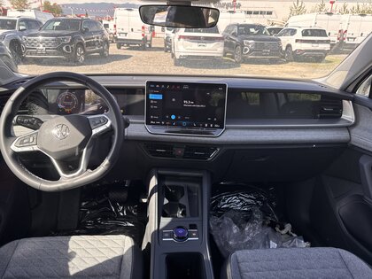 used 2025 Volkswagen Tiguan car, priced at $35,690