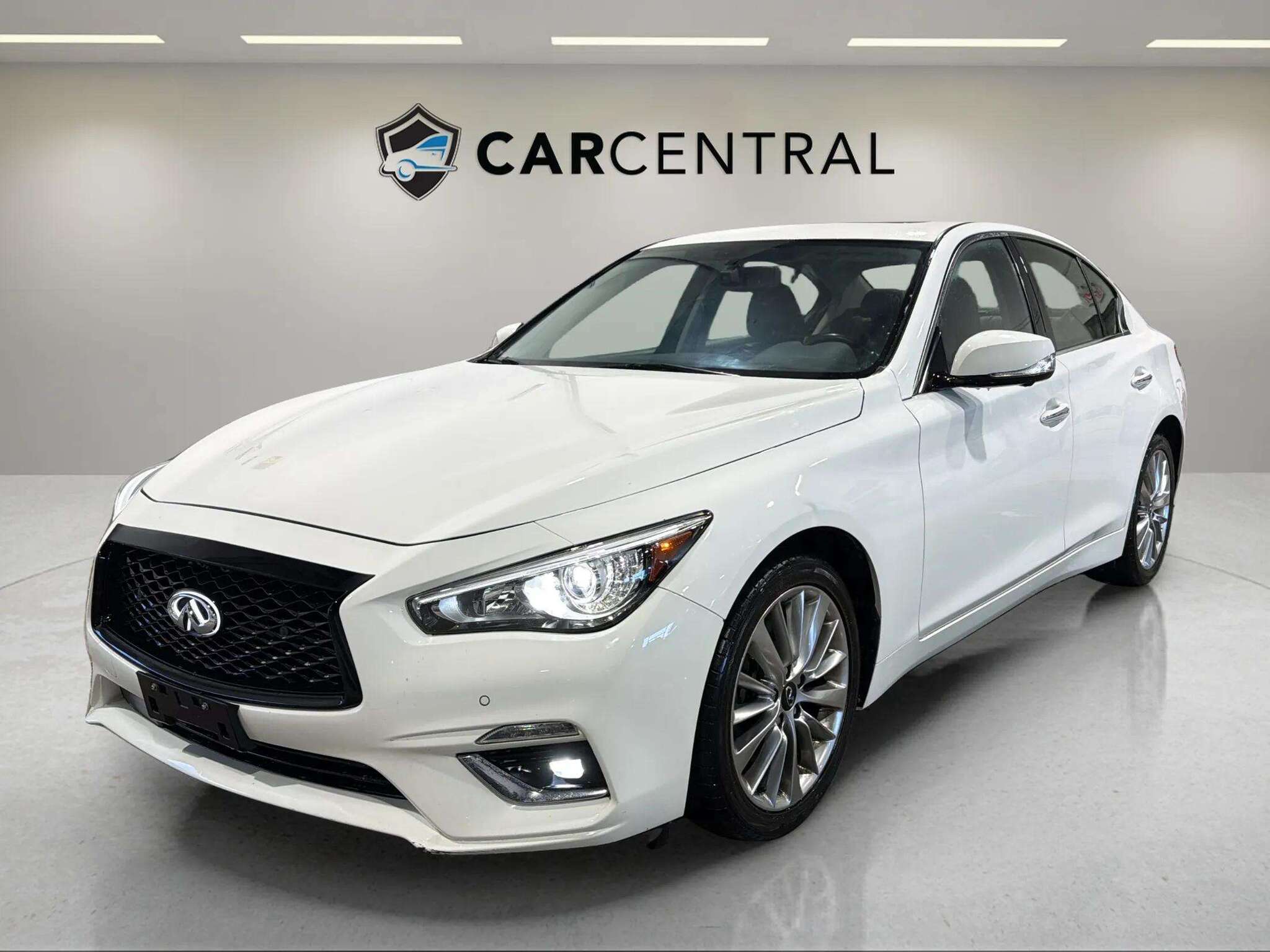 2021 Infiniti Q50