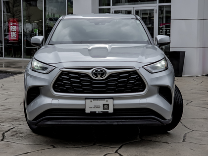 used 2020 Toyota Highlander car, priced at $34,995