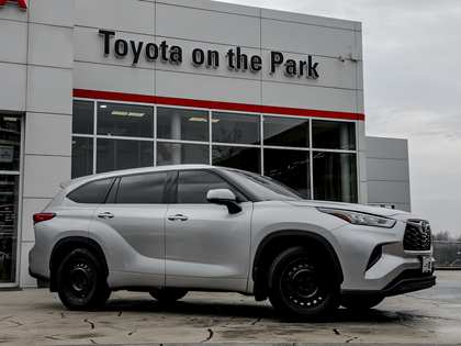 used 2020 Toyota Highlander car, priced at $34,995