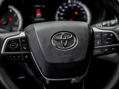 used 2020 Toyota Highlander car, priced at $34,995