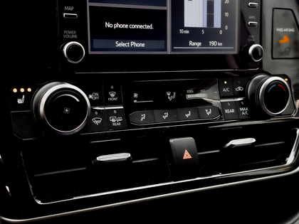 used 2020 Toyota Highlander car, priced at $34,995