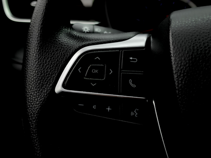 used 2020 Toyota Highlander car, priced at $34,995