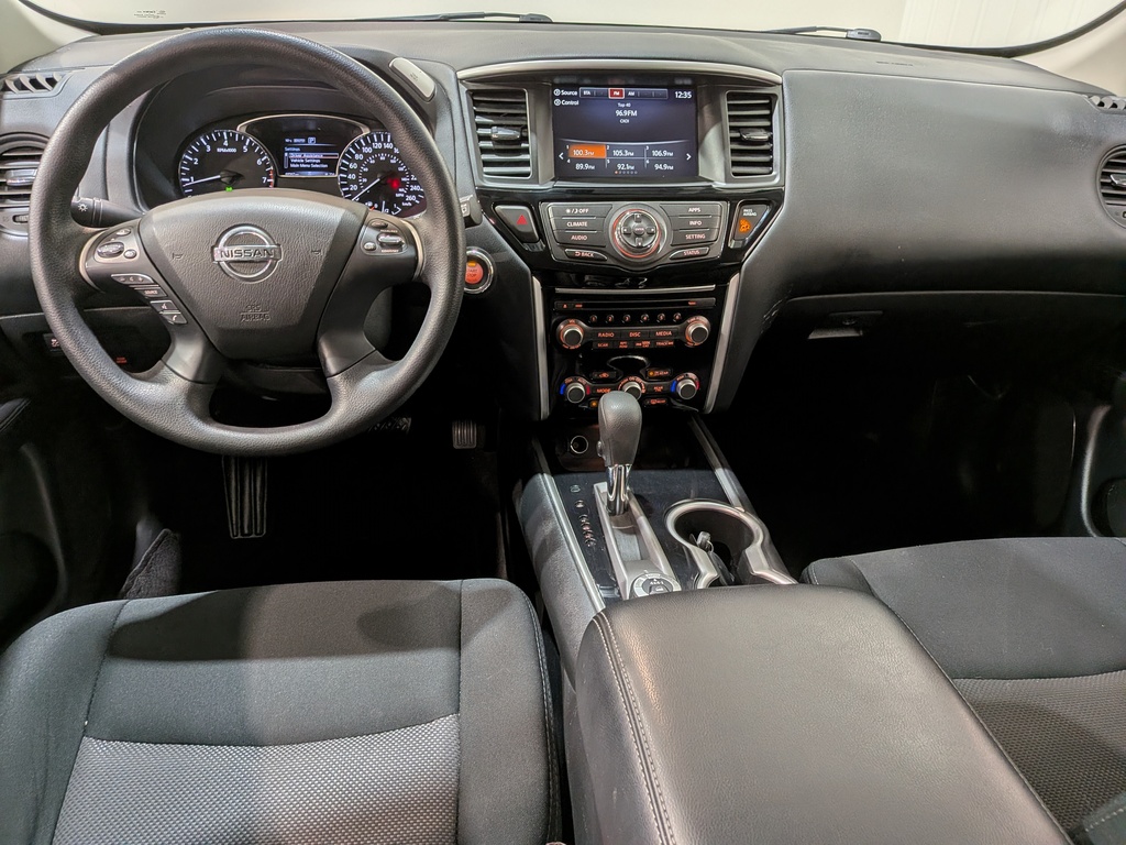 Nissan Pathfinder 2020