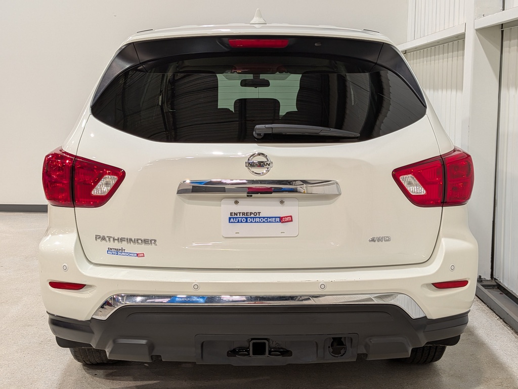 Nissan Pathfinder 2020