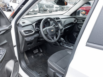 used 2023 Chevrolet TrailBlazer car, priced at $18,495