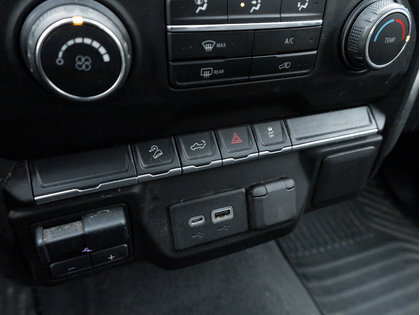 used 2021 Chevrolet Silverado 1500 car, priced at $32,895