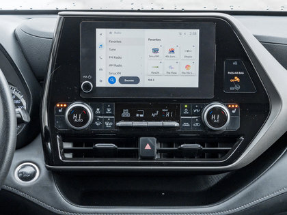 used 2024 Toyota Highlander car, priced at $43,695