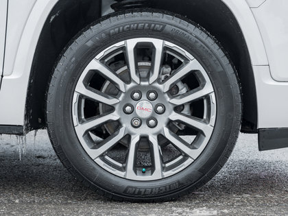 used 2021 GMC Acadia car, priced at $32,695