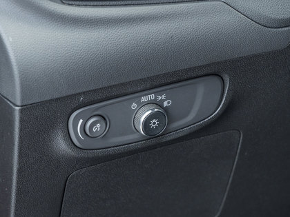 used 2025 Buick Encore GX car, priced at $27,495