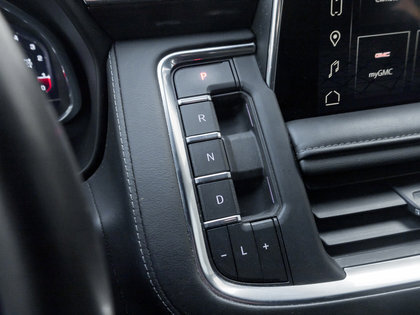 used 2024 GMC Yukon car, priced at $65,995