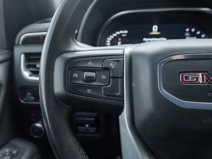used 2024 GMC Yukon car, priced at $65,995
