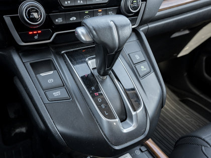 used 2022 Honda CR-V car, priced at $25,995